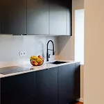 아파트 Bright Beachside Flat With Terrace By Hostwise