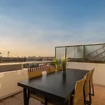 Bright Beachside Flat With Terrace By Hostwise Apartament *