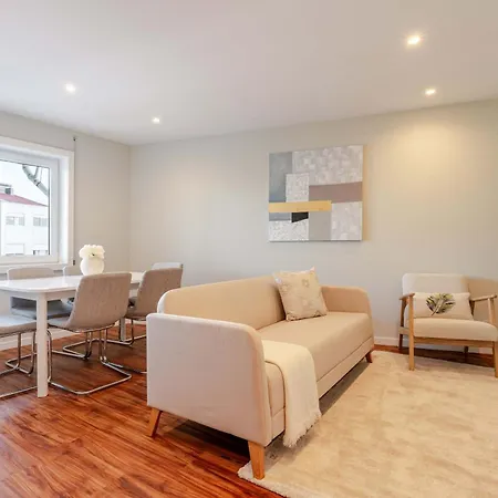 Bright Beachside Flat With Terrace By Hostwise Apartament *