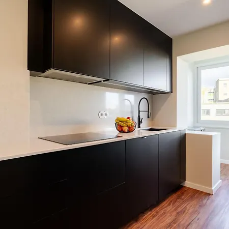 Apartament Bright Beachside Flat With Terrace By Hostwise